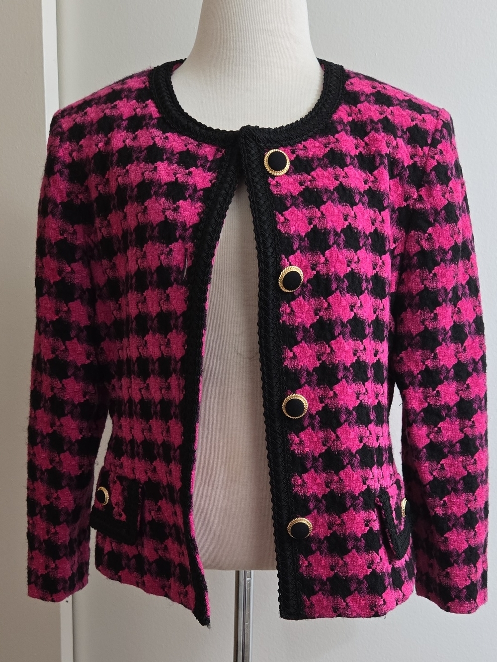 Pink and Black Houndstooth Tweed Blazer with Gold Buttons